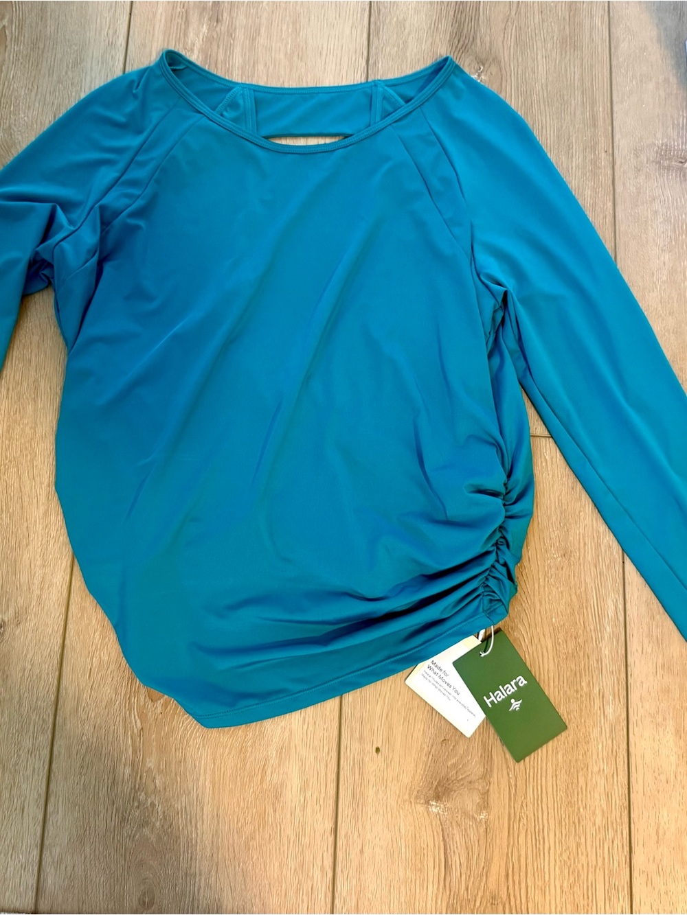 HALARA Teal Long Sleeve Side-Ruched Active Top